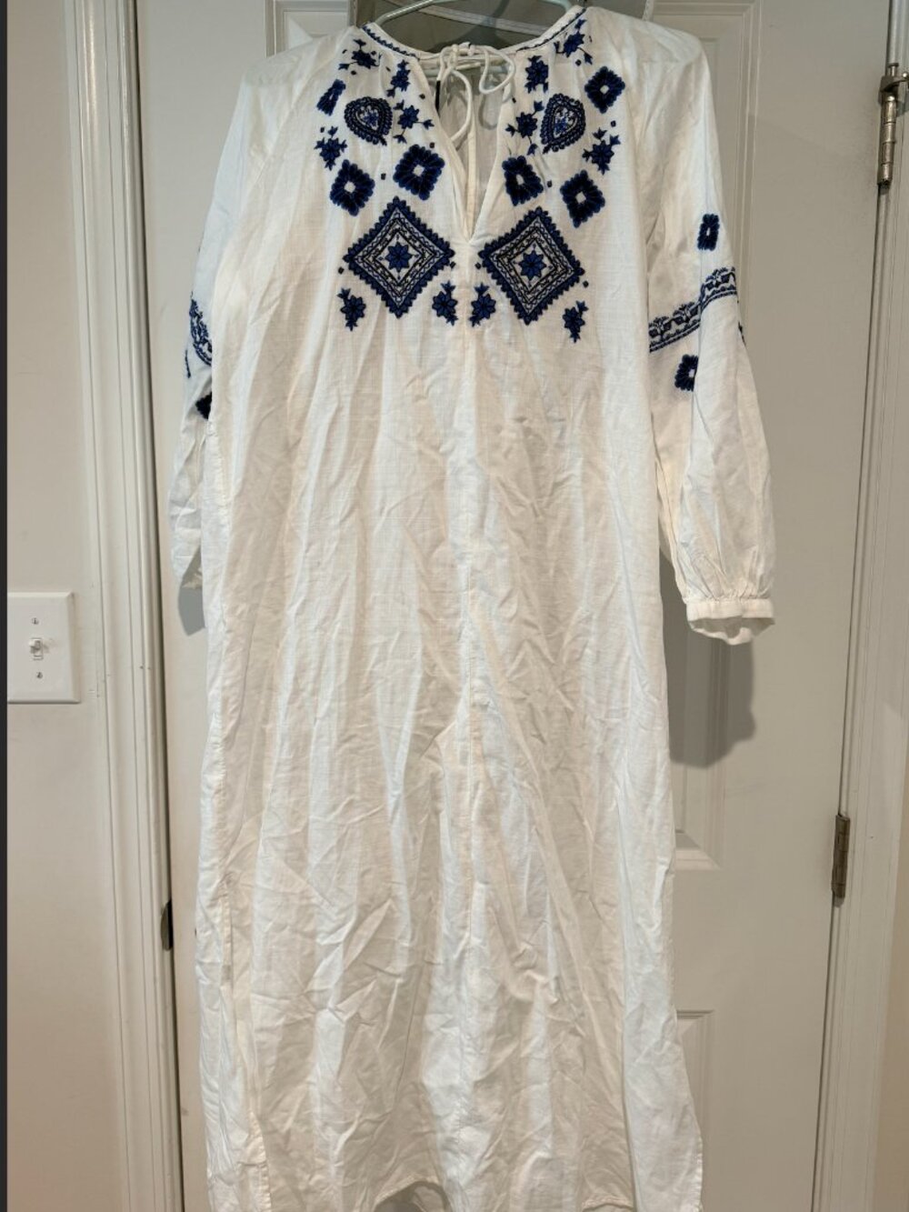 H&M White Blue Embroidered Swim Cover Up XS Boho Beach Cotton Tunic Dress